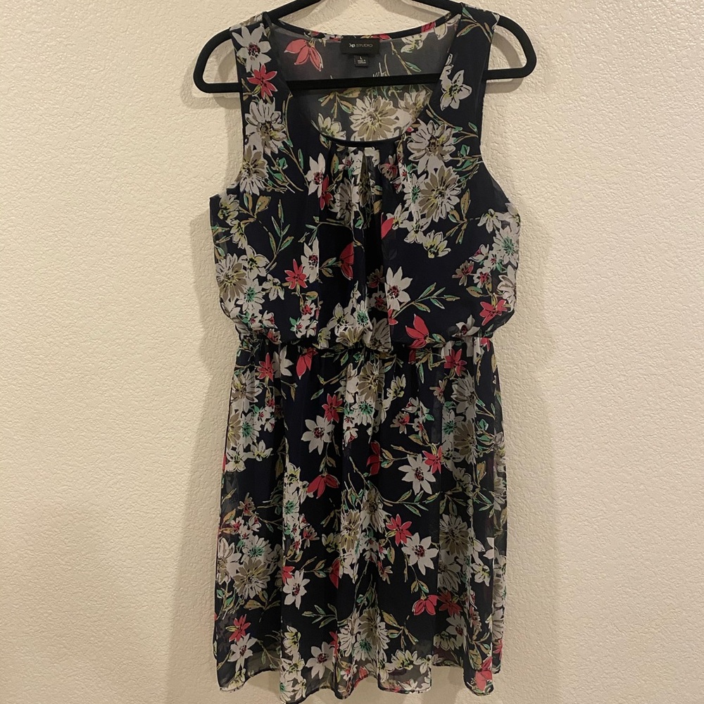AB Studio Sleeveless chiffon floral dress - size L